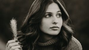 woman thinking of pregnancy